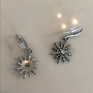 Chloe + Isabel Jewelry - Chloe +Isabel Earrinsg Chloe + Isabel Jewelry - Chloe +Isabel Earrinsg